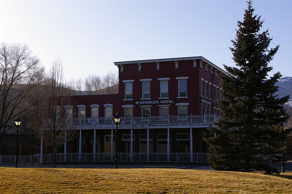 Photograph of St. Charles-Muller's Hotel