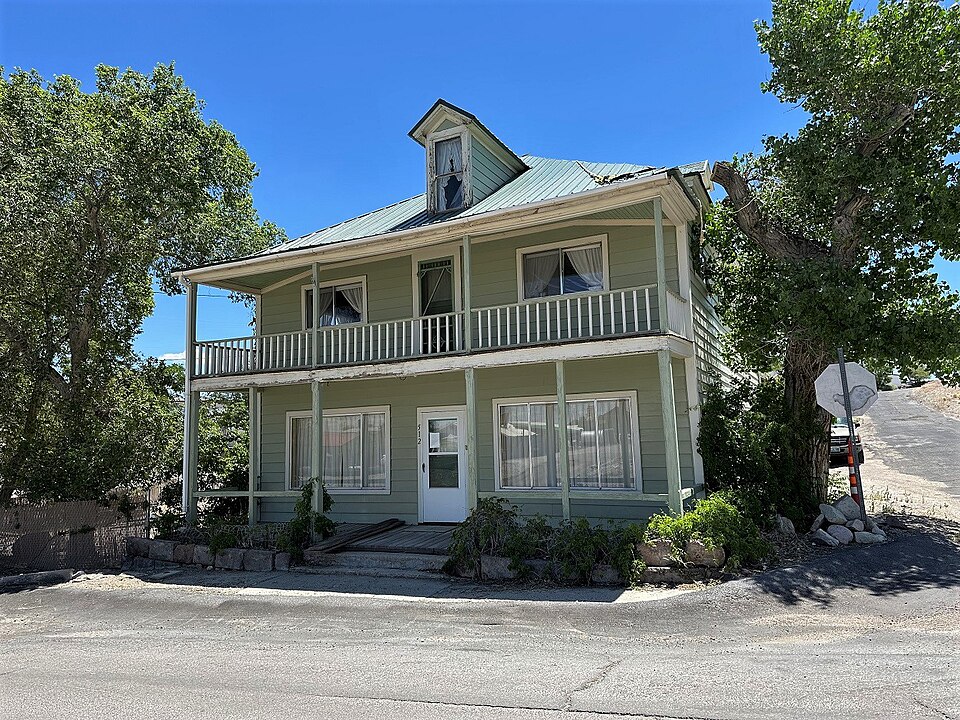 Photograph of Brann Boardinghouse