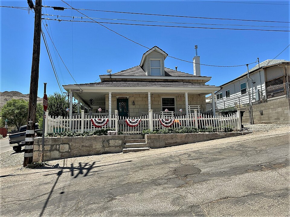 Photograph of Irving McDonald House