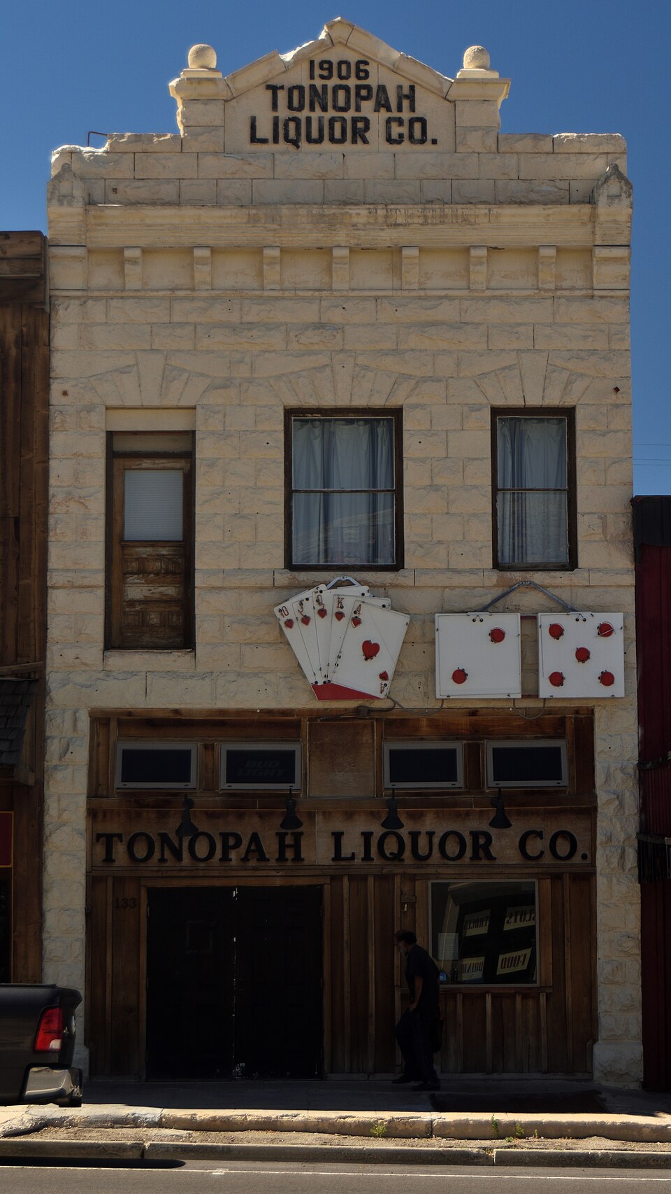 Photograph of Tonopah Liquor Company Building