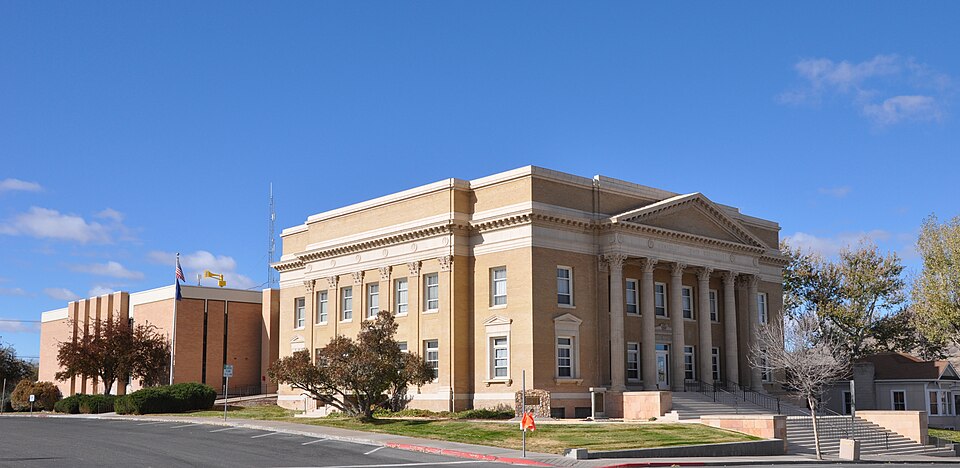 Photograph of Humboldt County Courthouse