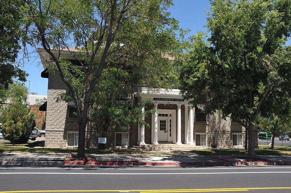 Photograph of Vachina Apartments-California Apartments