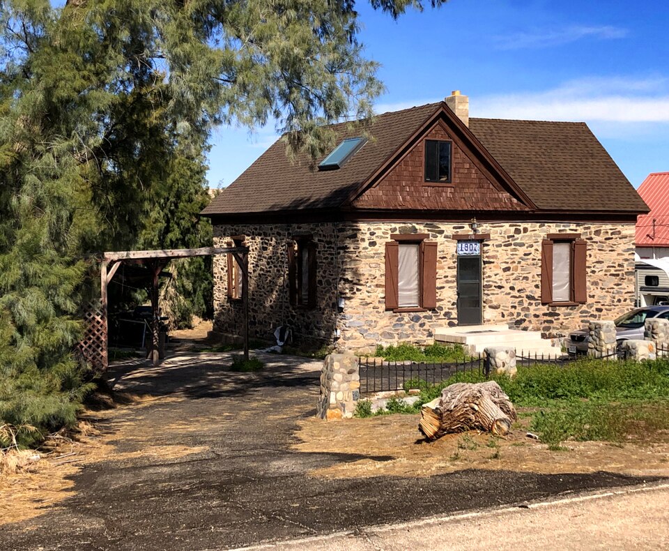 Photograph of Parley Hunt House