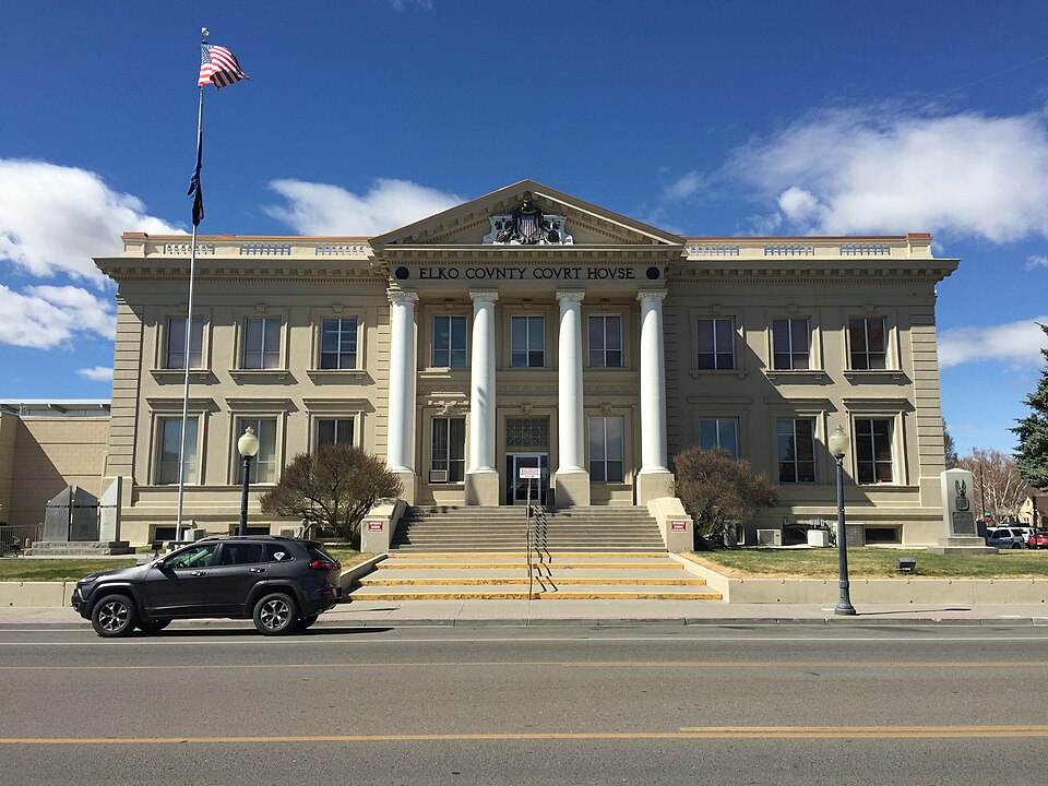 Photograph of Elko County Courthouse