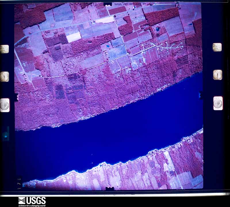 U.S. Geological Survey aerial photograph, 1977-08-25, scale 1:14698