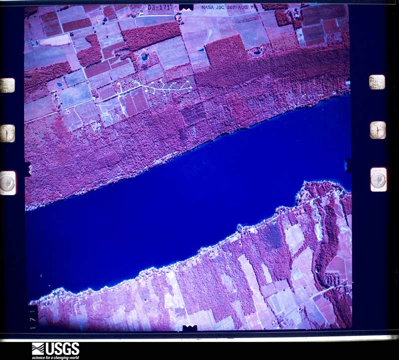 U.S. Geological Survey aerial photograph, 1977-08-25, scale 1:14698