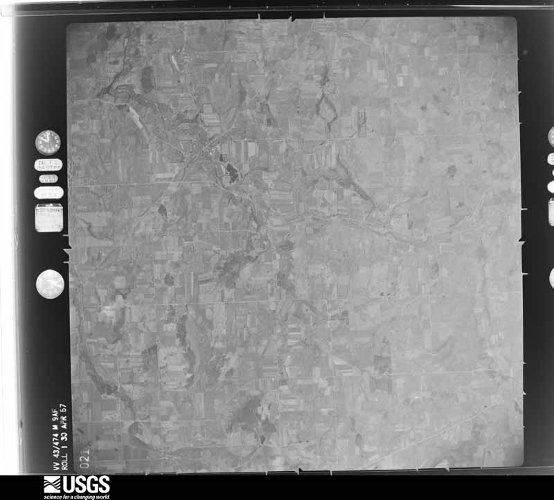 U.S. Geological Survey aerial photograph, 1957-04-30, scale 1:60000