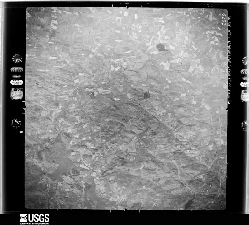 U.S. Geological Survey aerial photograph, 1960-05-01, scale 1:60000
