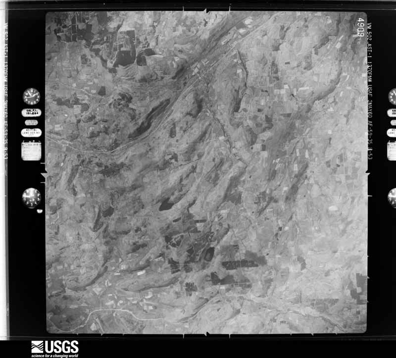 U.S. Geological Survey aerial photograph, 1960-05-03, scale 1:60000