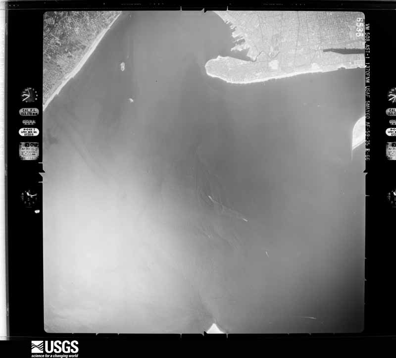 U.S. Geological Survey aerial photograph, 1960-05-05, scale 1:60000