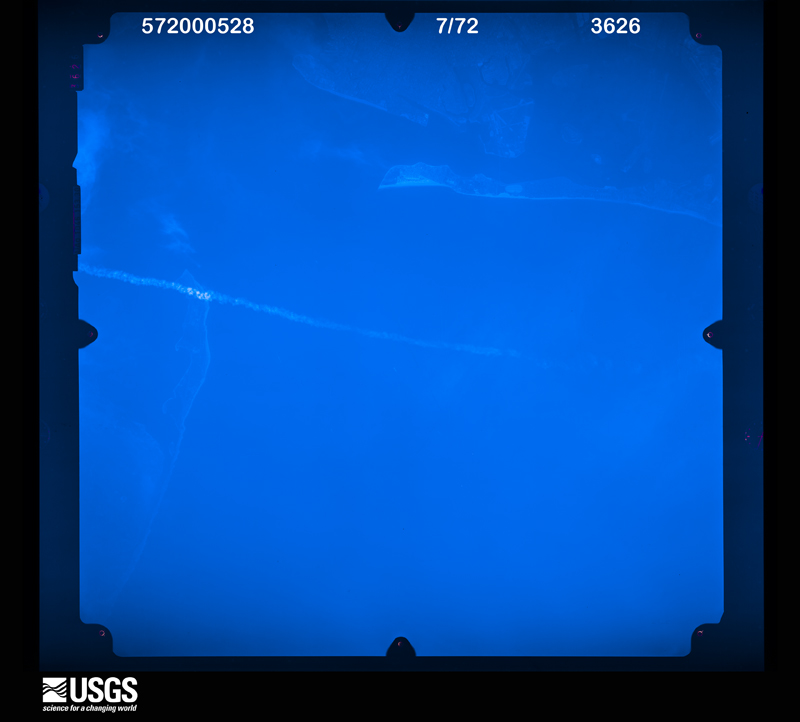U.S. Geological Survey aerial photograph, 1972-07-20, scale 1:128000