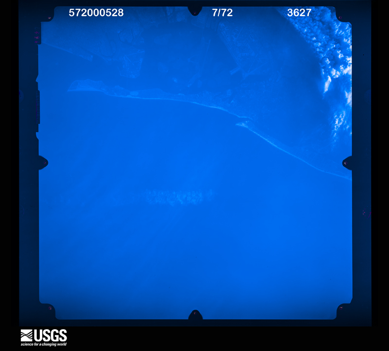 U.S. Geological Survey aerial photograph, 1972-07-20, scale 1:128000