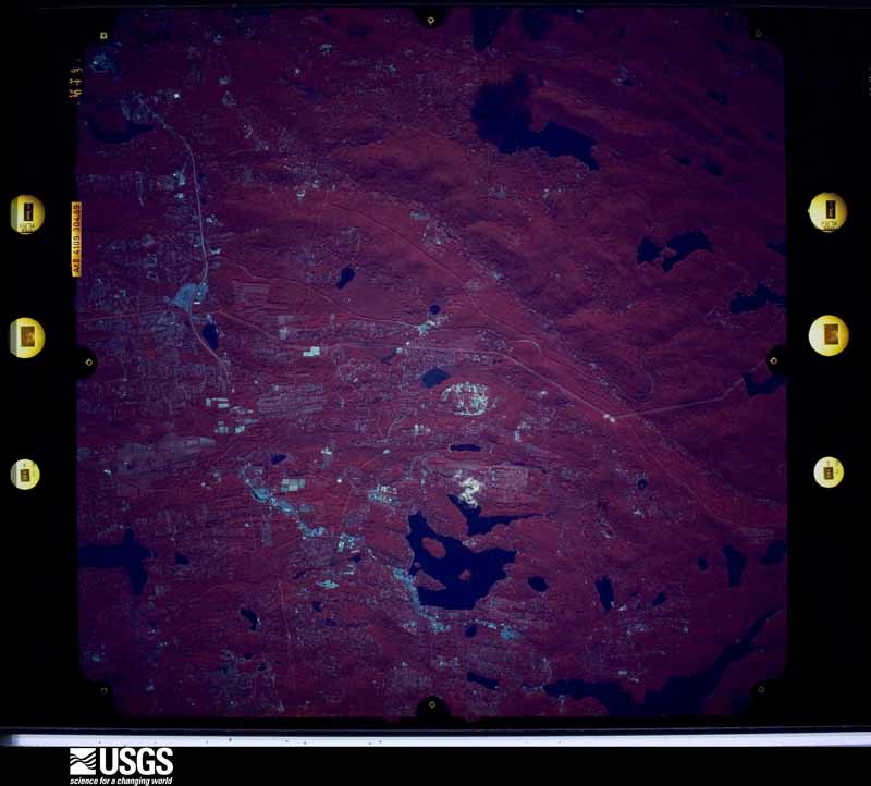 U.S. Geological Survey aerial photograph, 1992-06-16, scale 1:66000