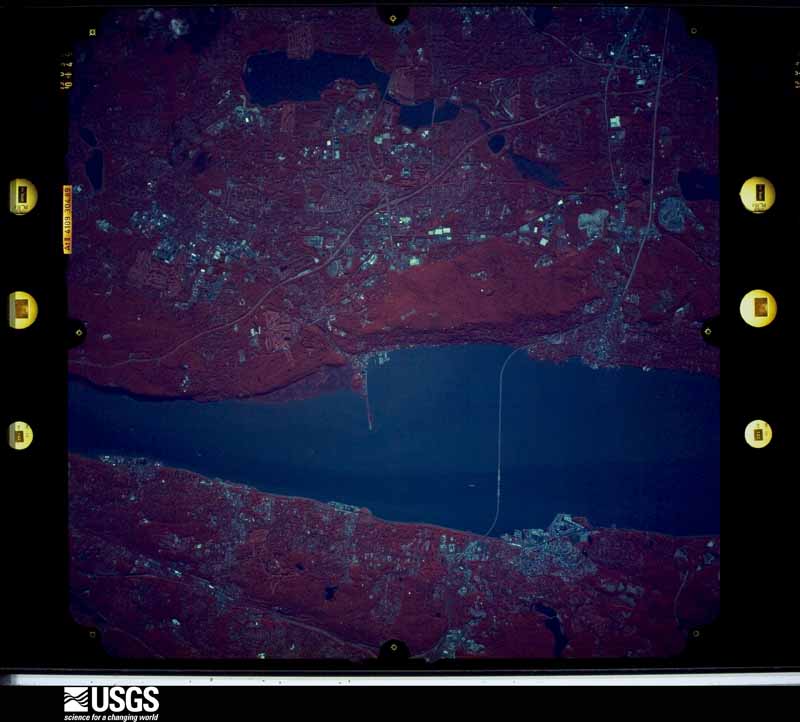 U.S. Geological Survey aerial photograph, 1992-06-16, scale 1:66000