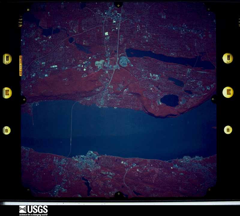 U.S. Geological Survey aerial photograph, 1992-06-16, scale 1:66000