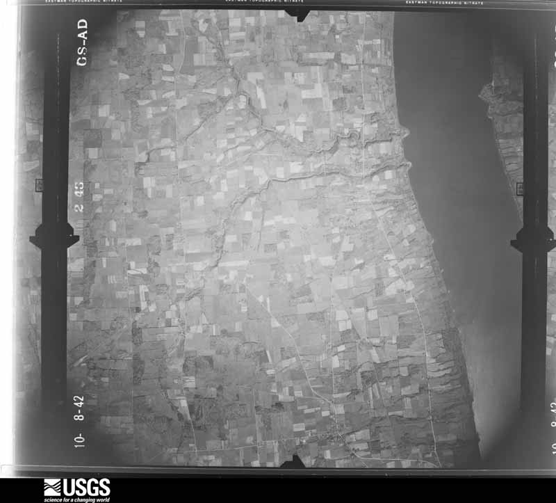 U.S. Geological Survey aerial photograph, 1942-10-08, scale 1:43100