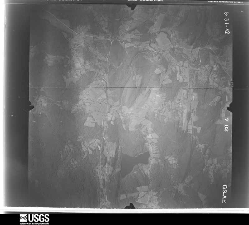 U.S. Geological Survey aerial photograph, 1942-08-31, scale 1:27200