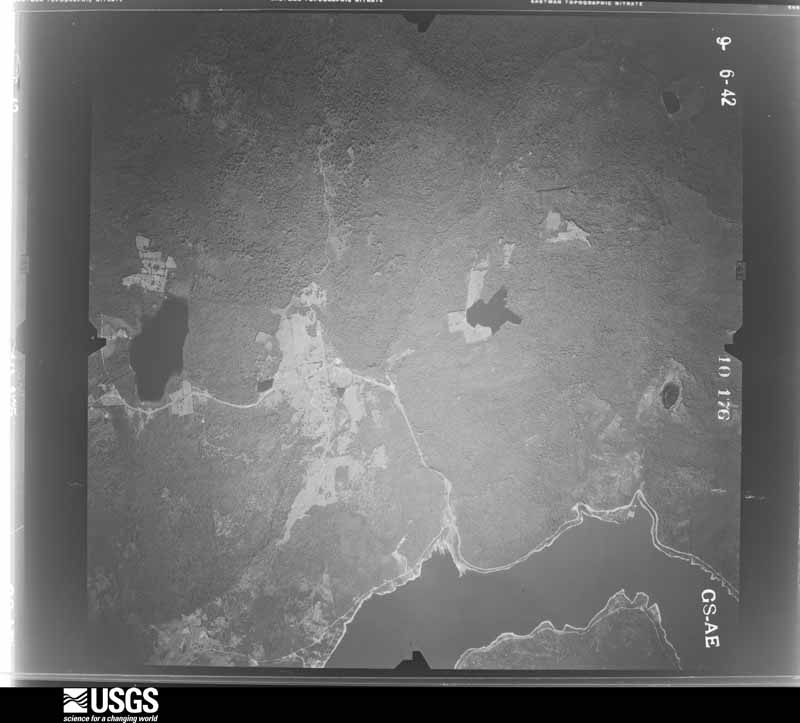 U.S. Geological Survey aerial photograph, 1942-09-06, scale 1:27200