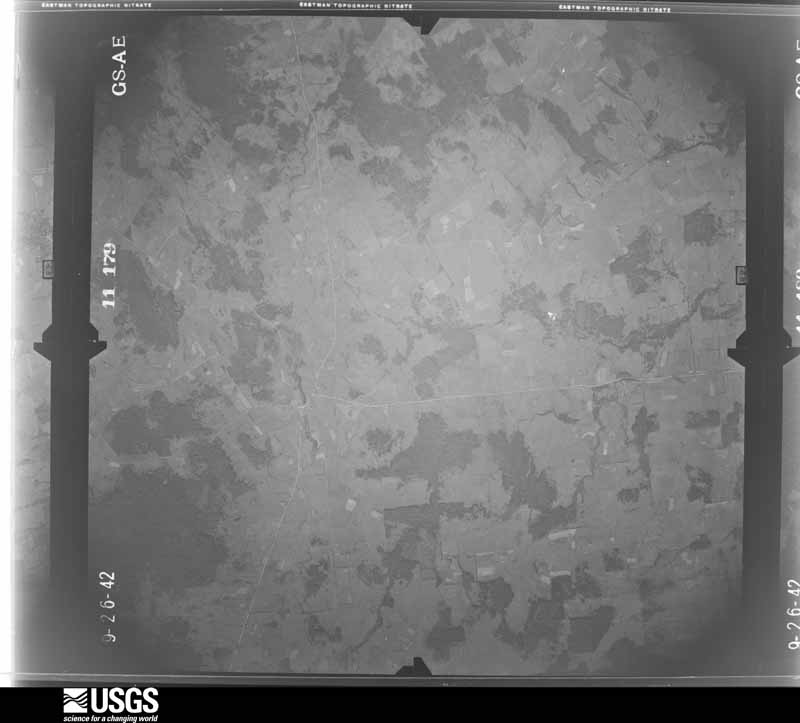 U.S. Geological Survey aerial photograph, 1942-09-26, scale 1:43100