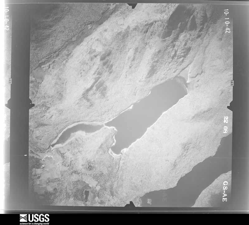 U.S. Geological Survey aerial photograph, 1942-10-10, scale 1:27200