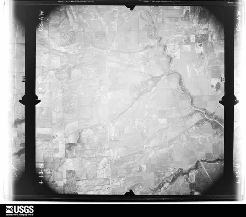 U.S. Geological Survey aerial photograph, 1944-04-13, scale 1:16300