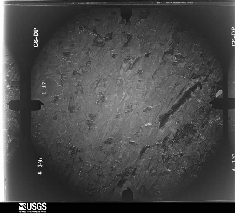 U.S. Geological Survey aerial photograph, 1947-04-03, scale 1:35400
