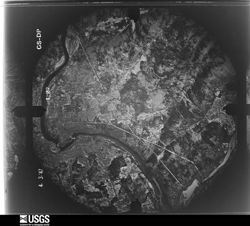 U.S. Geological Survey aerial photograph, 1947-04-03, scale 1:35400