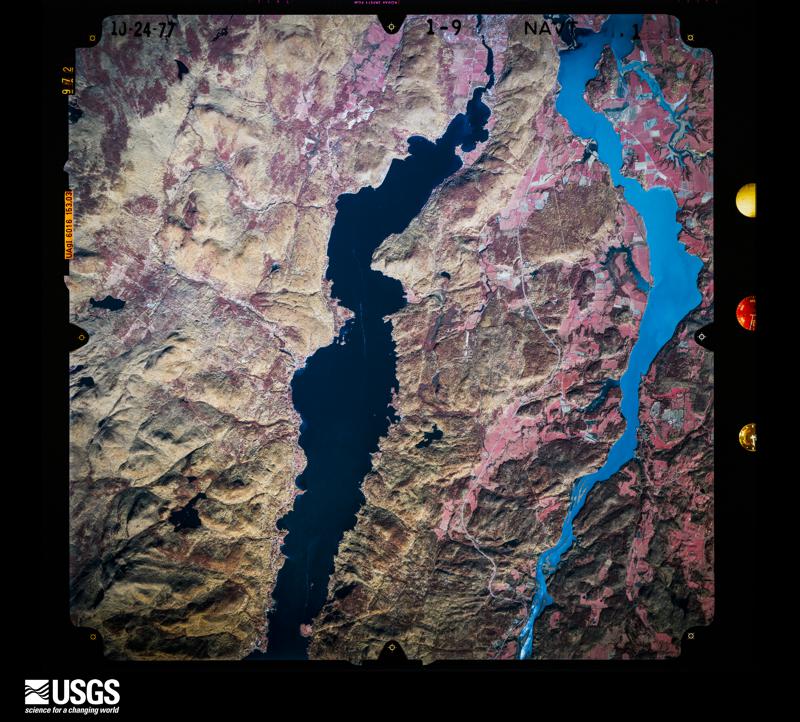 U.S. Geological Survey aerial photograph, 1977-10-24, scale 1:80000
