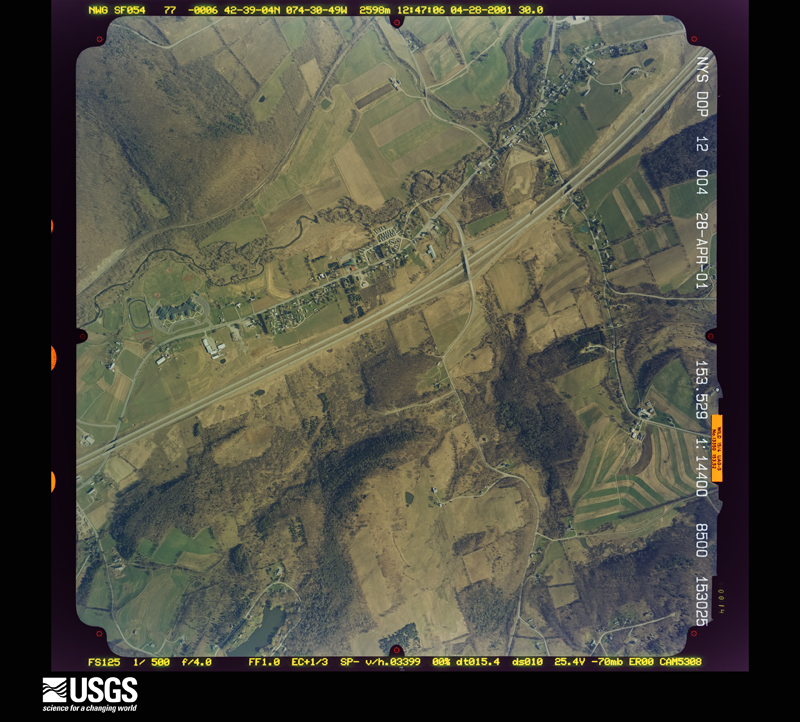 U.S. Geological Survey aerial photograph, 2001-04-28, scale 1:14400