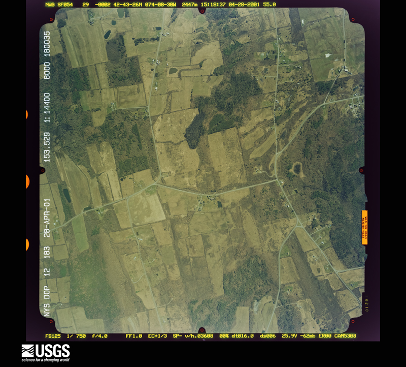 U.S. Geological Survey aerial photograph, 2001-04-28, scale 1:14400