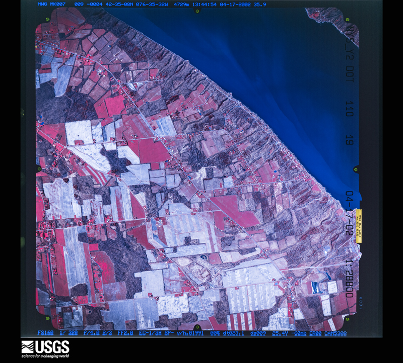 U.S. Geological Survey aerial photograph, 2002-04-17, scale 1:28800
