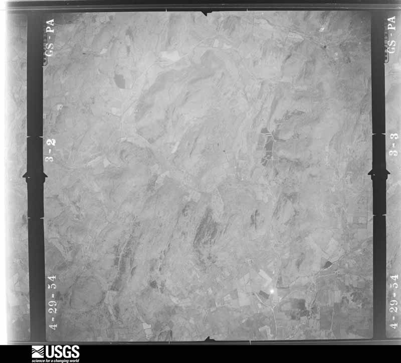 U.S. Geological Survey aerial photograph, 1954-04-29, scale 1:34000