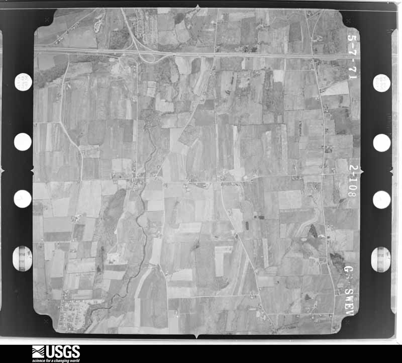 U.S. Geological Survey aerial photograph, 1971-05-07, scale 1:20500