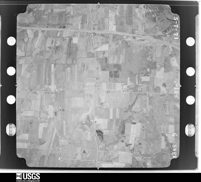 U.S. Geological Survey aerial photograph, 1971-05-07, scale 1:20500