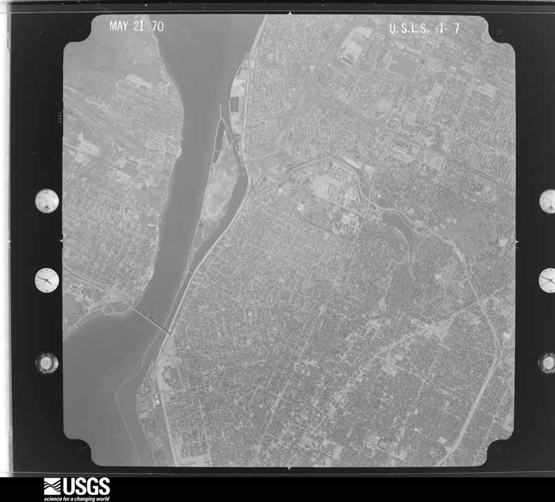 U.S. Geological Survey aerial photograph, 1970-05-21, scale 1:30000