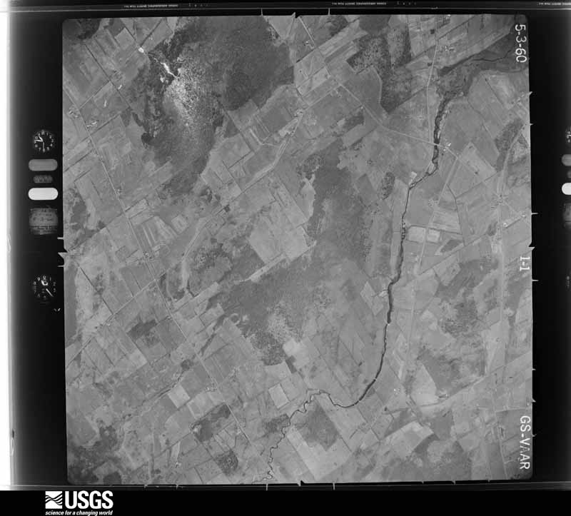 U.S. Geological Survey aerial photograph, 1960-05-03, scale 1:19000