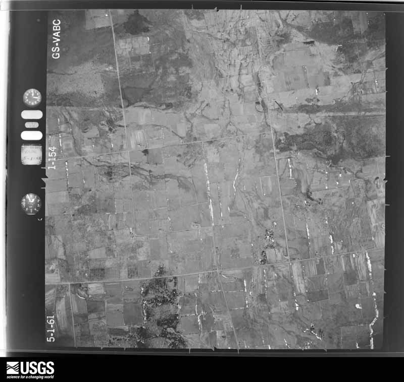 U.S. Geological Survey aerial photograph, 1961-05-01, scale 1:20000