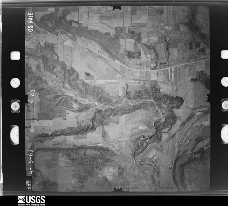 U.S. Geological Survey aerial photograph, 1963-04-05, scale 1:27000