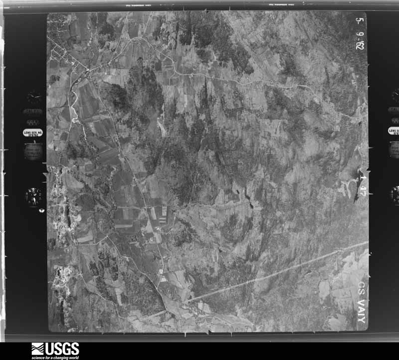 U.S. Geological Survey aerial photograph, 1962-05-09, scale 1:26000