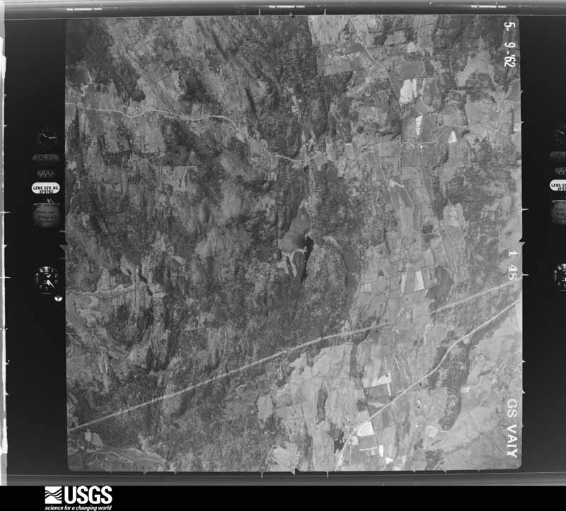 U.S. Geological Survey aerial photograph, 1962-05-09, scale 1:26000