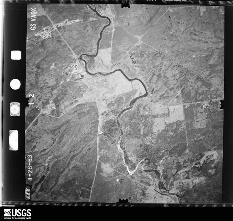 U.S. Geological Survey aerial photograph, 1963-04-28, scale 1:18000