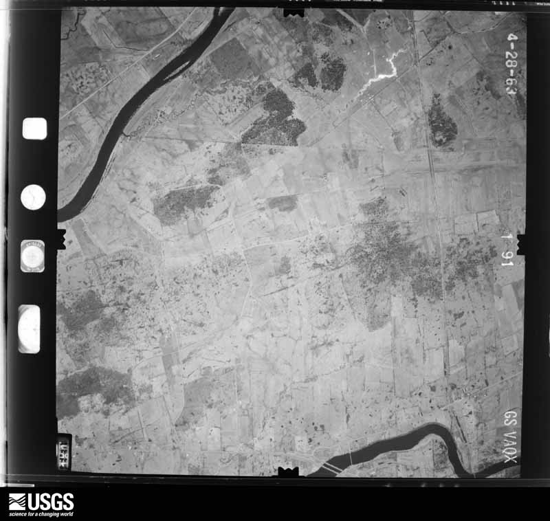 U.S. Geological Survey aerial photograph, 1963-04-28, scale 1:18000