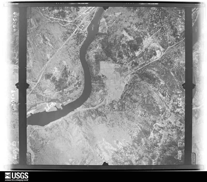 U.S. Geological Survey aerial photograph, 1964-04-05, scale 1:19000