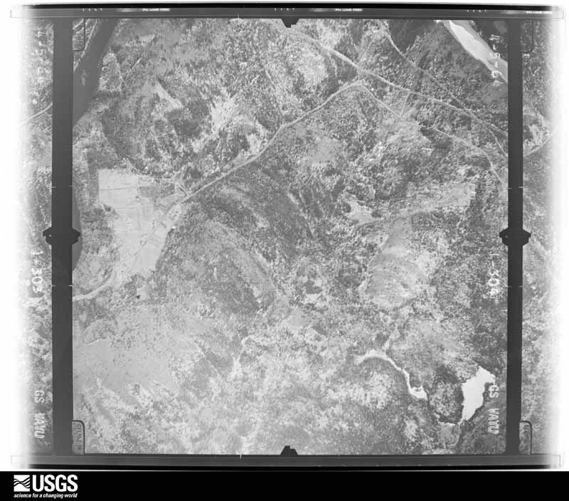 U.S. Geological Survey aerial photograph, 1964-04-05, scale 1:19000