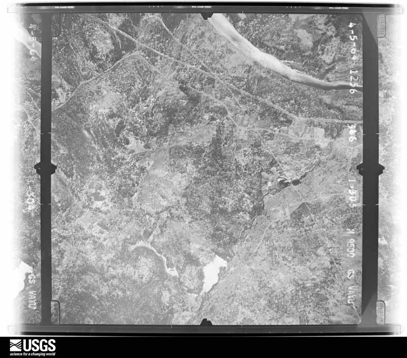 U.S. Geological Survey aerial photograph, 1964-04-05, scale 1:19000