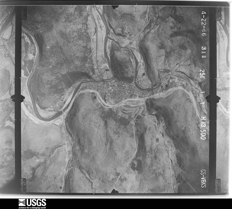 U.S. Geological Survey aerial photograph, 1966-04-22, scale 1:27000