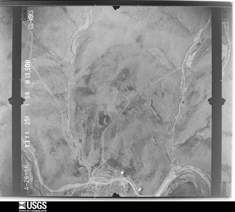 U.S. Geological Survey aerial photograph, 1966-04-26, scale 1:27000