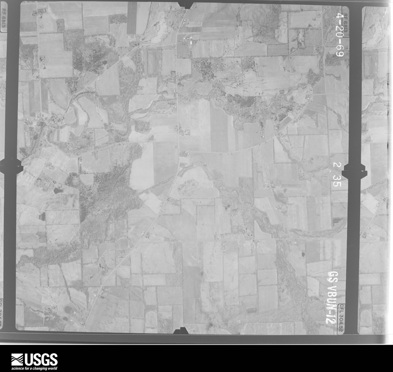 U.S. Geological Survey aerial photograph, 1969-04-20, scale 1:18000