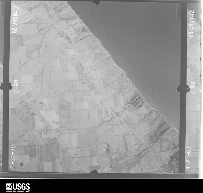 U.S. Geological Survey aerial photograph, 1969-04-20, scale 1:18000
