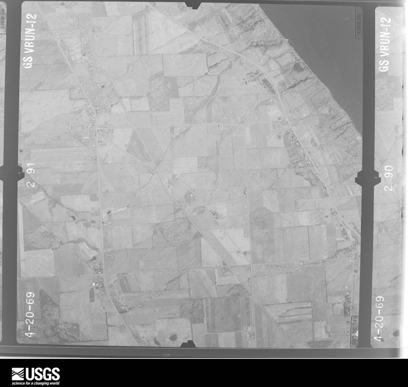 U.S. Geological Survey aerial photograph, 1969-04-20, scale 1:18000